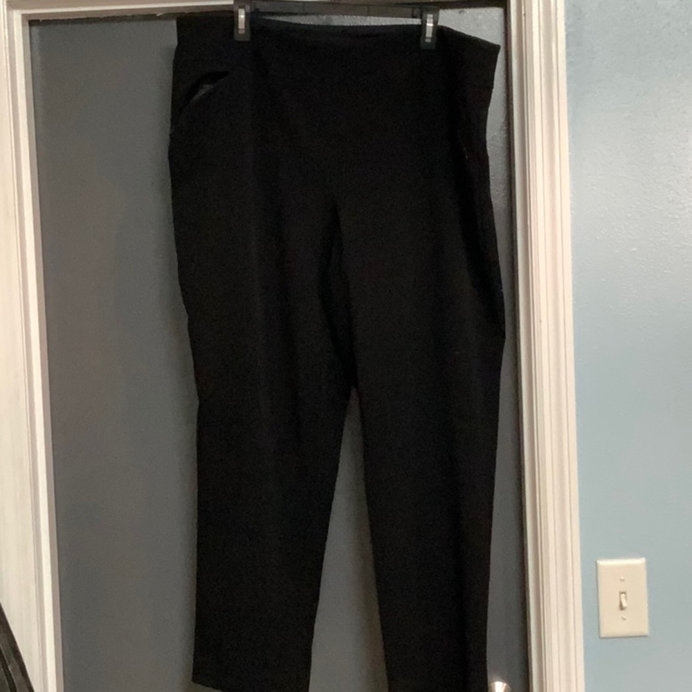 Investment woman size 20 wide short